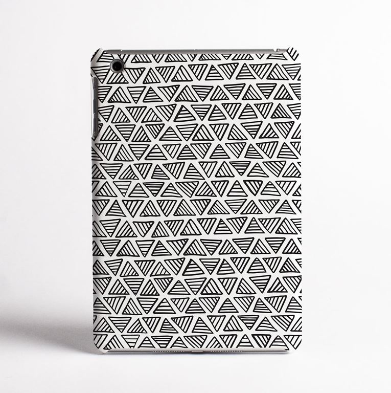 White triangles tablet case